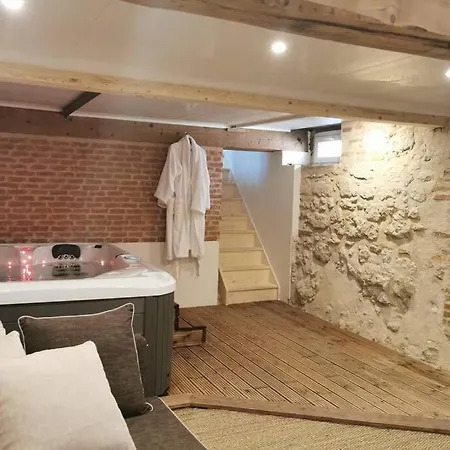 Le Jardin Secret Et Au Temps Suspendu Holiday home Montpezat (Gers)