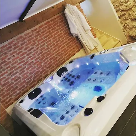 Le Jardin Secret Et Au Temps Suspendu Montpezat (Gers)