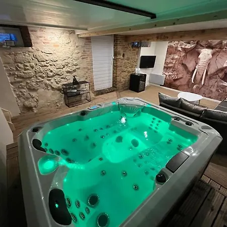 Le Jardin Secret Et Au Temps Suspendu Holiday home Montpezat (Gers)