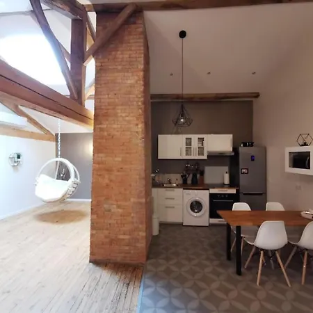 Le Jardin Secret Et Au Temps Suspendu Montpezat (Gers)