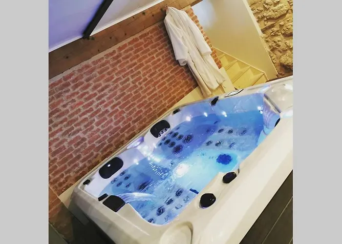 Le Jardin Secret Et Au Temps Suspendu Montpezat (Gers)