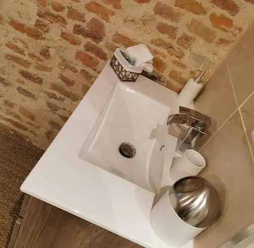 Σπίτι διακοπών Le Jardin Secret Et Au Temps Suspendu Montpezat (Gers)