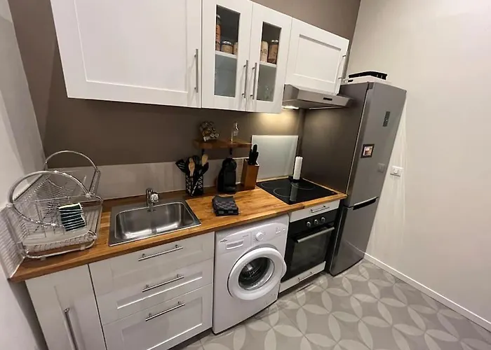 Le Jardin Secret Et Au Temps Suspendu Montpezat (Gers)