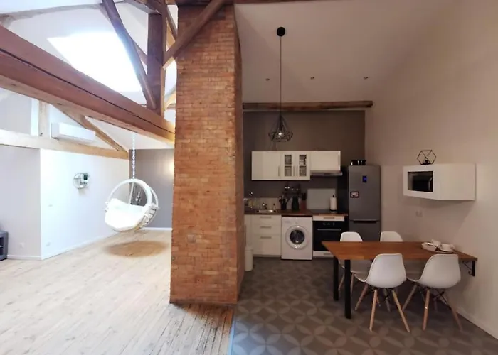 Le Jardin Secret Et Au Temps Suspendu Montpezat (Gers)