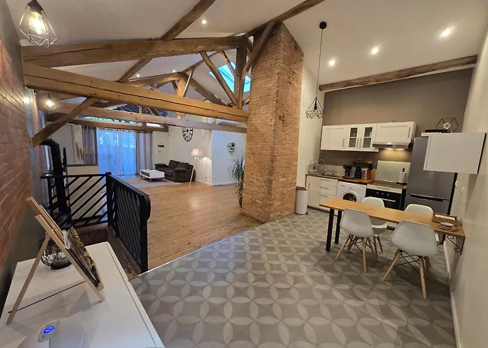 Le Jardin Secret Et Au Temps Suspendu Montpezat (Gers)